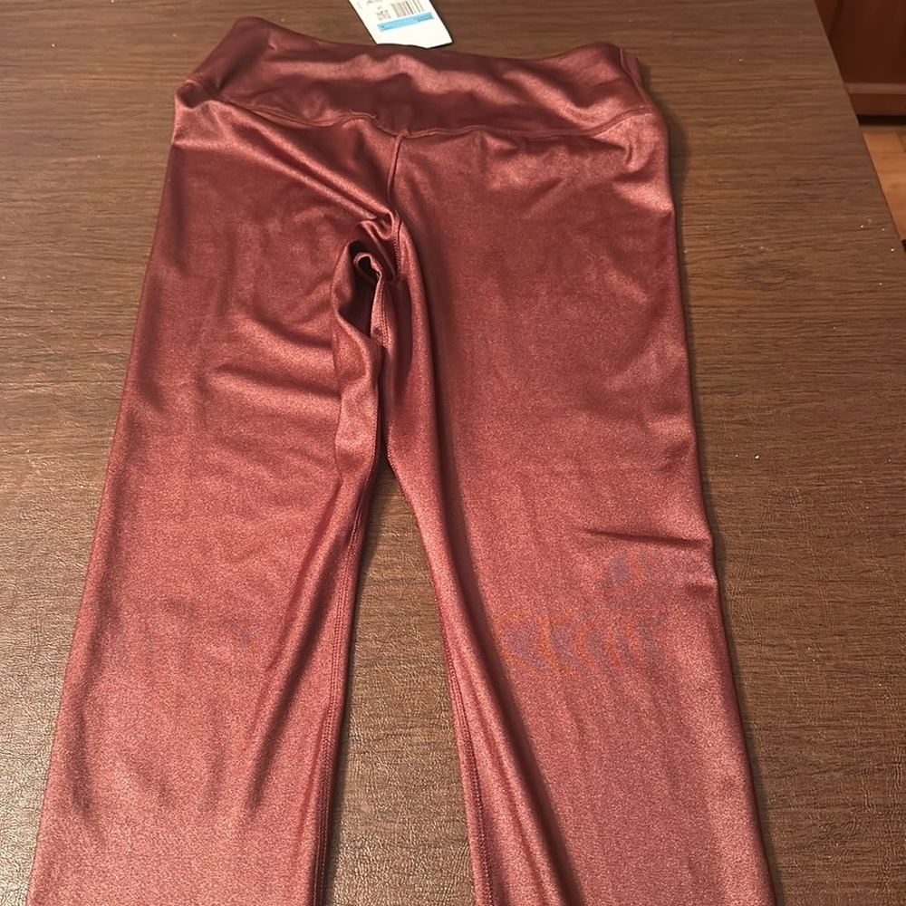 NWT Nike Womens Dri-Fit regular length pant - M